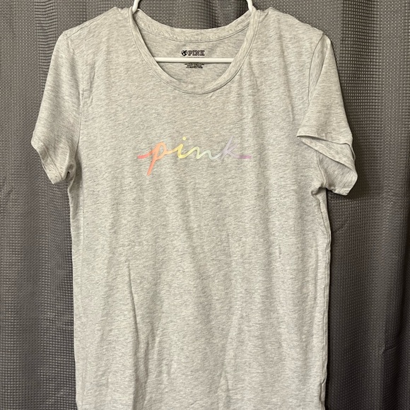 PINK Victoria's Secret Gray Tee with Pastel Logo - Picture 1 of 1